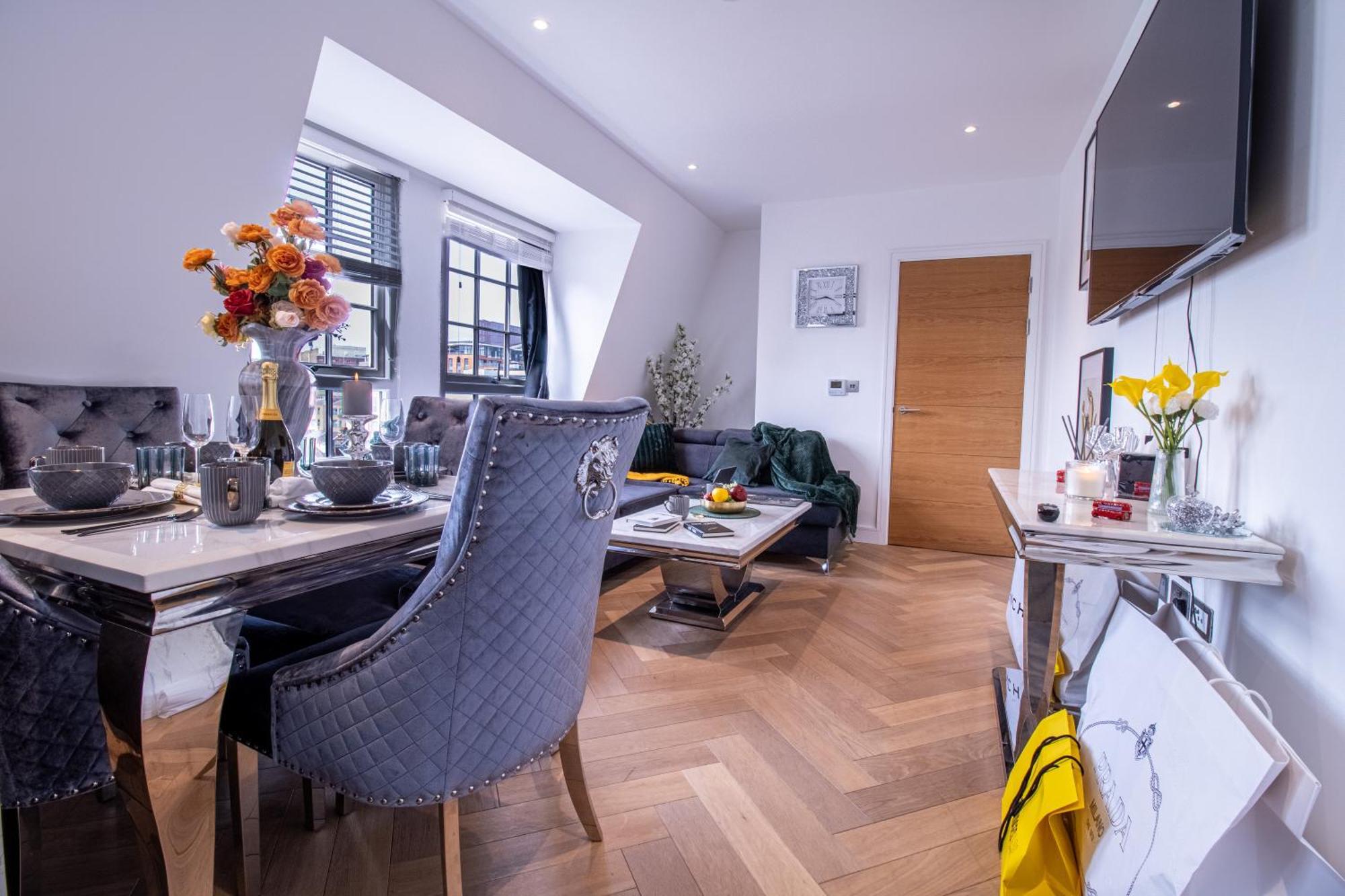 Luxurious 1-Bedroom Penthouse In Marble Arch 71 Londres Exterior foto